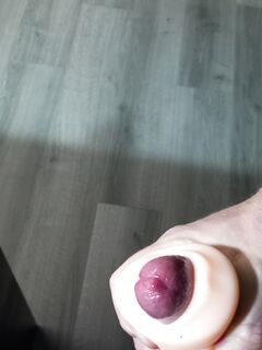 Mi sego con una finta vagina