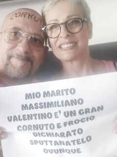 MaxeBetty coppia lui cuckold dichiarato