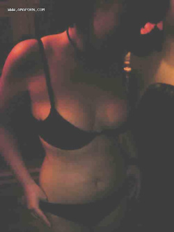 Foto porno ragazza capelli rossi