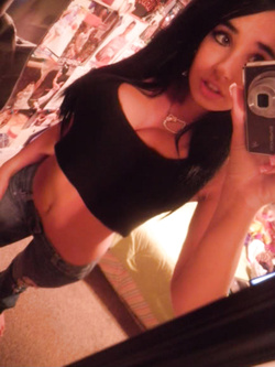 Selfie di una 18enne fighissima