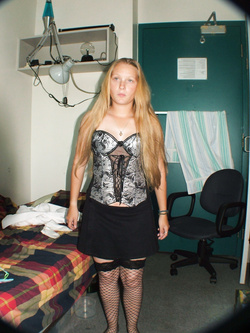 Troietta norvegese esibizionista