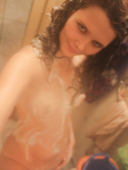 Autoscatti di una troietta rumena