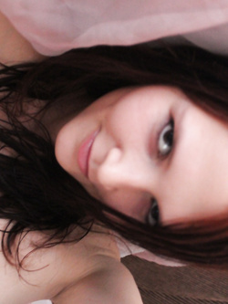 Autoscatti di una troietta rumena