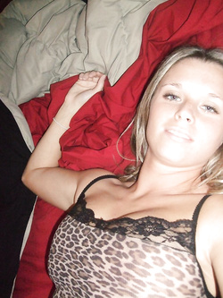 Foto di una cheerleader tettona