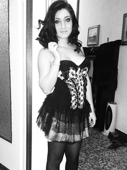 Noemi Slave