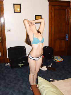 Bocchinara bionda fotografata dal compagno