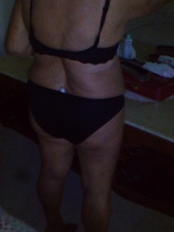 ROSALINDA HOLE PORNOSTAR DIVA SALERNO