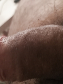 Vi piace il mio cazzo? Lasciate commenti