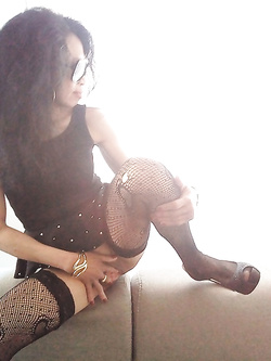 FAYE GALA PORNOSTAR Parte 2