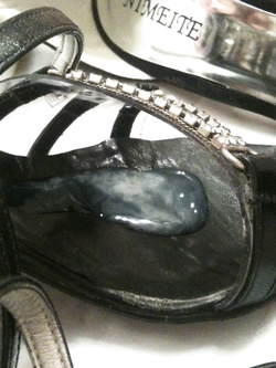 Sborrata su scarpe