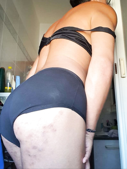 Sono una bellissima troia