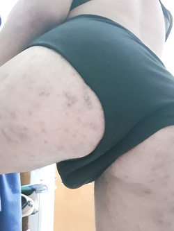 Sono sempre la vostra bellissima troia