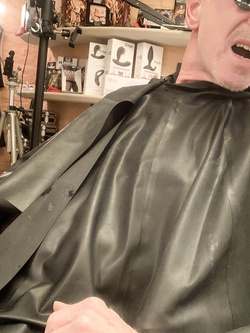 Lenny52… che puttana … feticista e molto culo