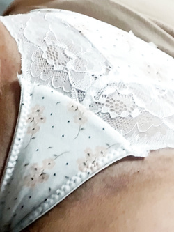 Hot????????????????