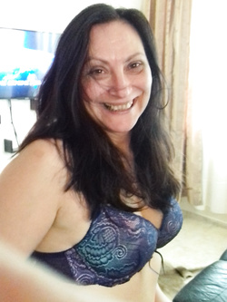 Viso, fica e culo delle mie ax amanti puttane. Sborratele.