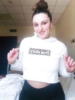 Vuoi vedere tua moglie farsi puttana?