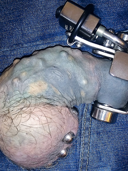 Lei mi vuole così, sempre fedele!