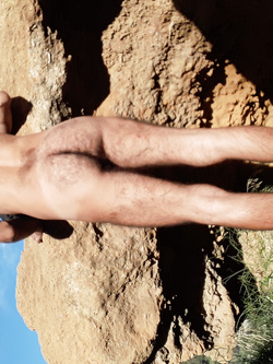 Nudo all'aperto