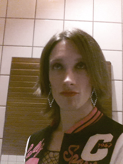 Sabrina Pink Schlampe Hure Nutte Prostituierte Eskort Ramon