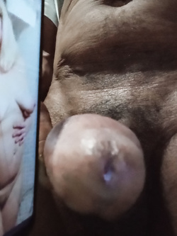 una meraviglia bionda calda