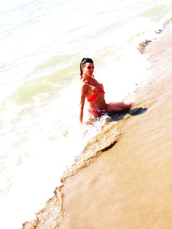 DOMENICA MI PORTI AL MARE?