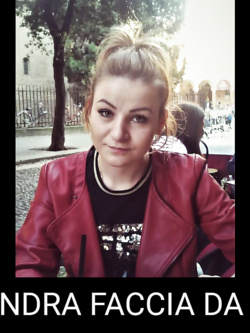 simona - porcellina esibizionista da bo