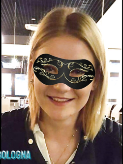 simona - porcellina esibizionista da bo