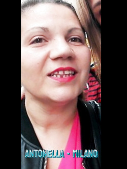 antonella - esibizionista da milano