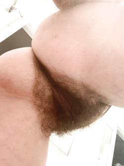 Per gli amanti della figa pelosa