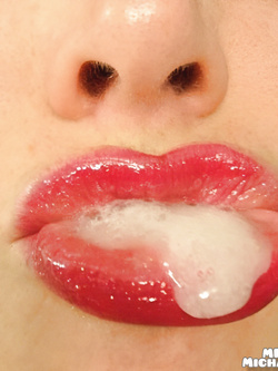 Michaela fa sborrare ogni cazzo, sia orale, vaginale o anale