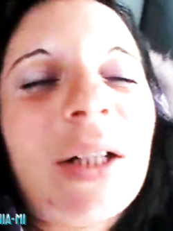 nicoleta - porcella esibizionista di milano