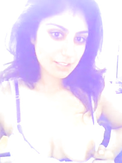 Adoro questa hot babe