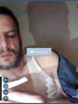 FROCETTO SI MASTURBA IN CAM