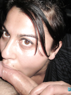 silvia - vacca esibizionista di bologna