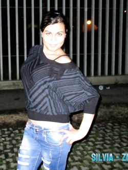 silvia - vacca esibizionista di bologna
