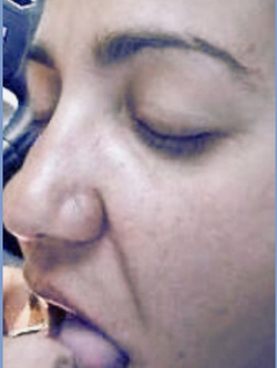 MANUELA -  TROIONA ESIBIZIONISTA DI BO