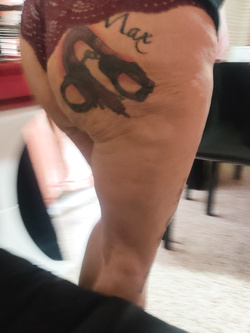 Puttana vecchia  maiala 64 anni