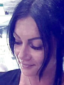 cristina - bella esibizionista di bo