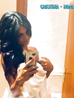 cristina - bella esibizionista di bo