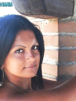cristina - bella esibizionista di bo
