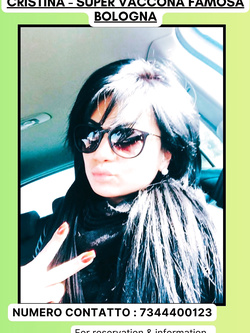 cristina - bella esibizionista di bo
