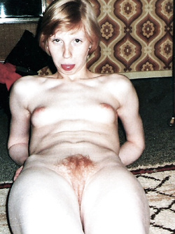 Petra nackt II / Petra nuda II