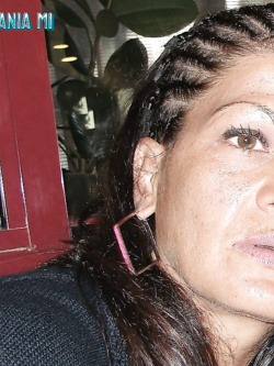 ANGELA VACCONA  RUMENA DI MILANO