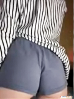 300 immagini di Grossi culi, Grosse tette e Fiche pelose Striptango Cam