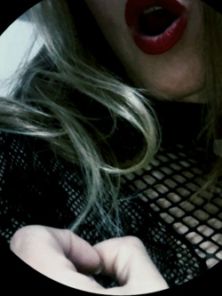 ANTONELLA LA MOGLIE DEL CORNUTO
