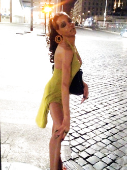 KI SBORRA IN CULO ORA?