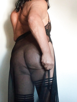 Sono Trav sexy