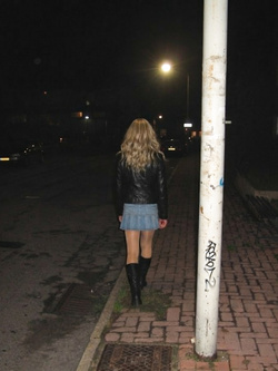 puttane prostituta per strada viali europa whores streets
