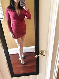 Lei ci mostra le sue tette