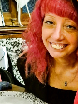 Nuovamente in mostra